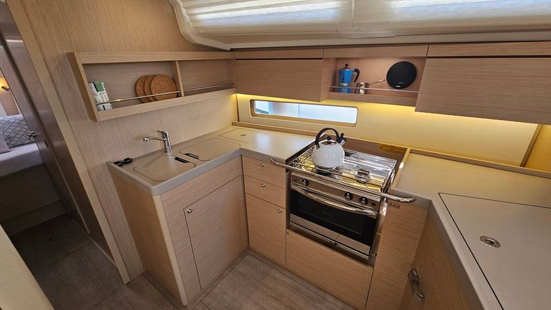 Beneteau Oceanis 40.1 | Dream Weaver