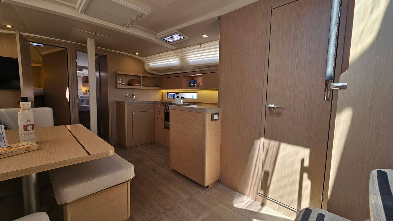 Beneteau Oceanis 40.1 | Dream Weaver