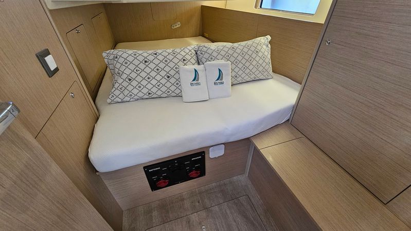 Beneteau Oceanis 40.1 | Dream Weaver