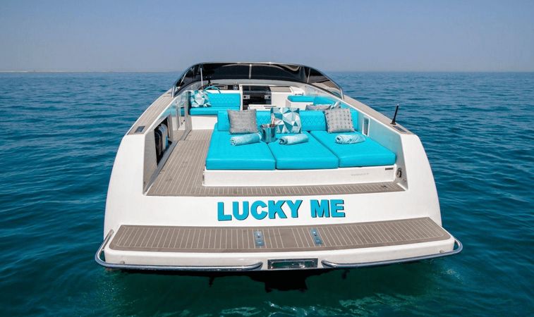 Van Dutch 40 | Lucky Me