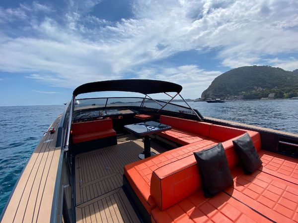 Van Dutch 40 | Flash