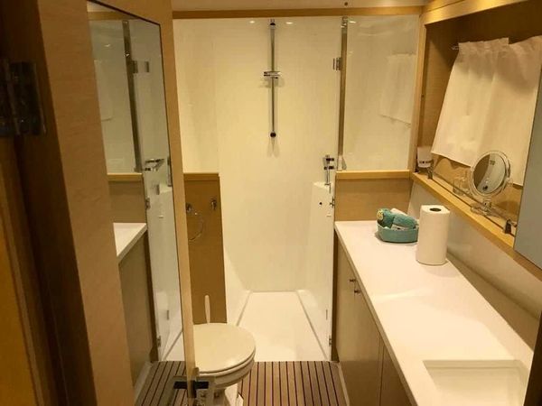 Lagoon 450 F | Loryma Sailing