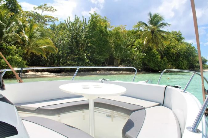 Jeanneau Cap Camarat 6.5 CC | Ceryse