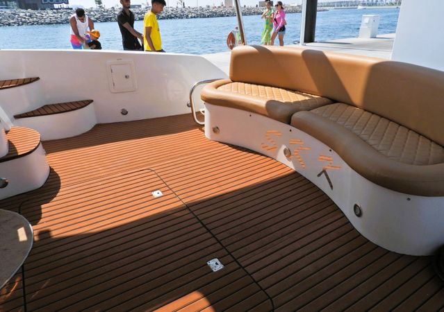 Gulf Craft Majesty 50F | SKK SKK