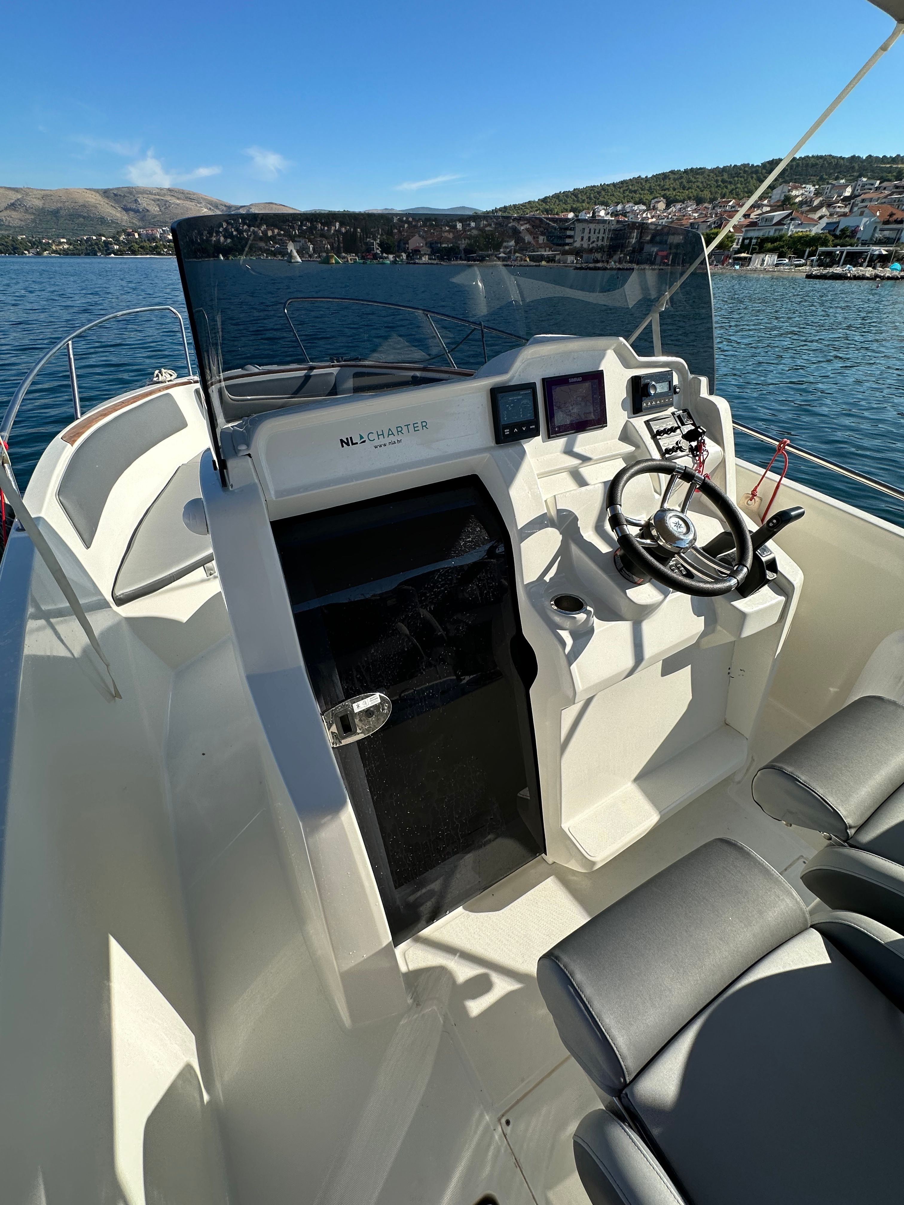 Jeanneau Cap Camarat 7.5 | 23 Honda