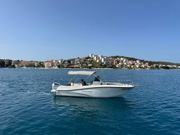 Jeanneau Cap Camarat 7.5 | 23 Honda