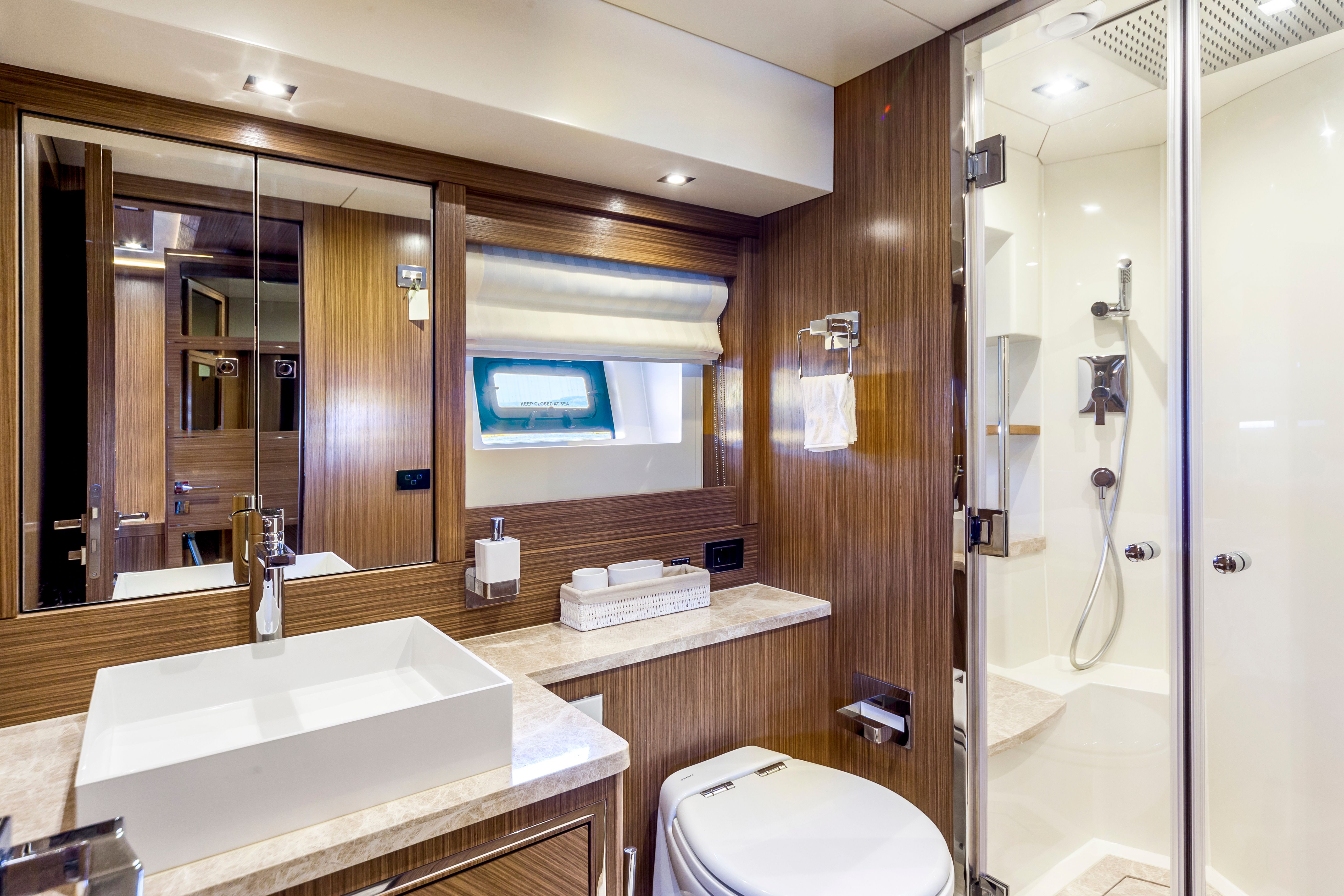 Sirena Yachts 64 | Salacia