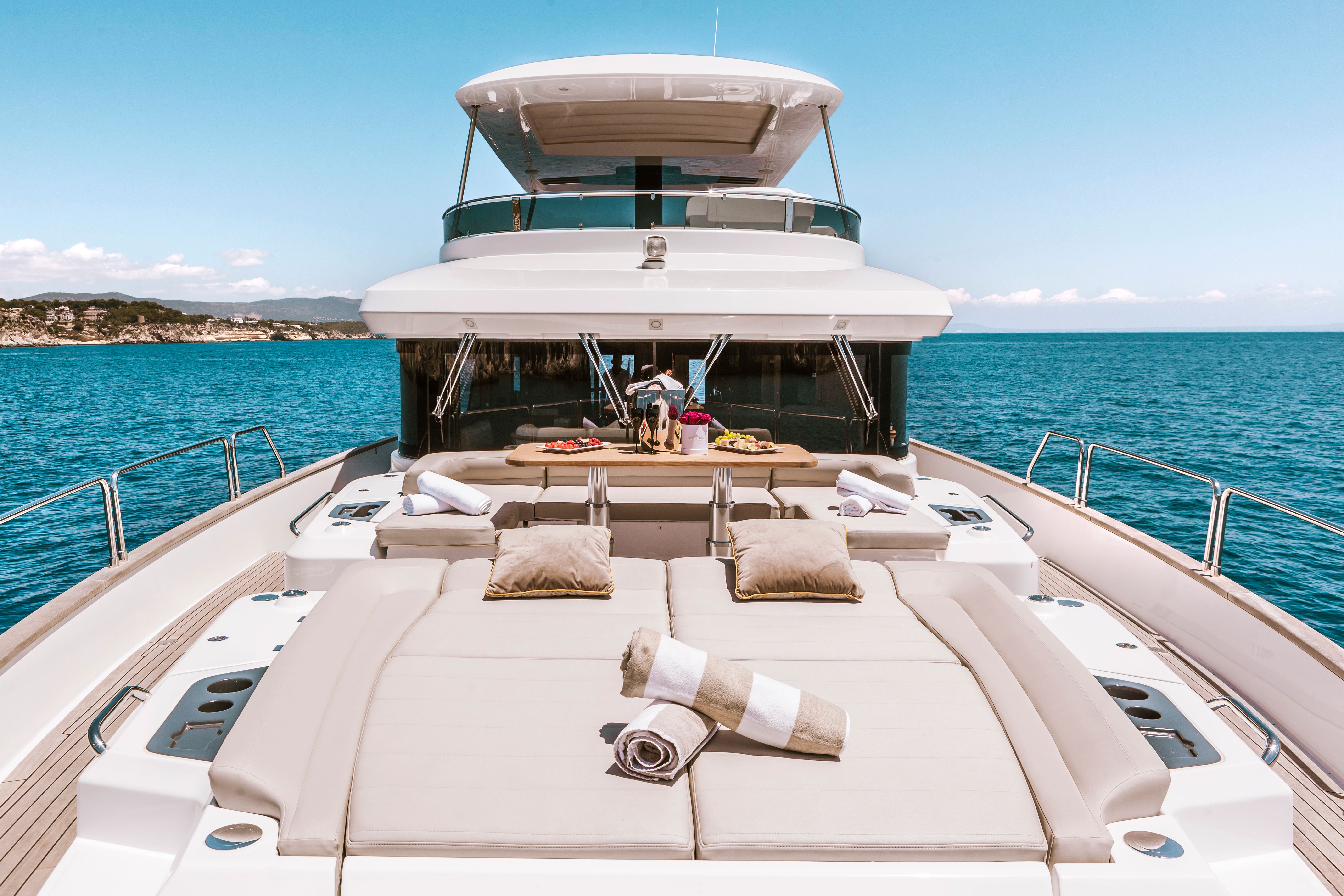 Sirena Yachts 64 | Salacia