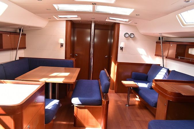 Beneteau Oceanis 54 | Angelina