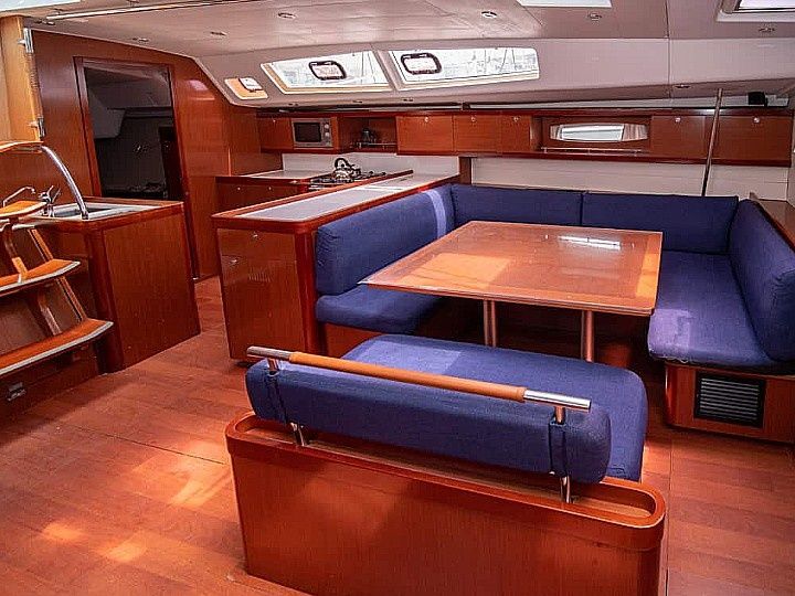 Beneteau Oceanis 54 | Angelina