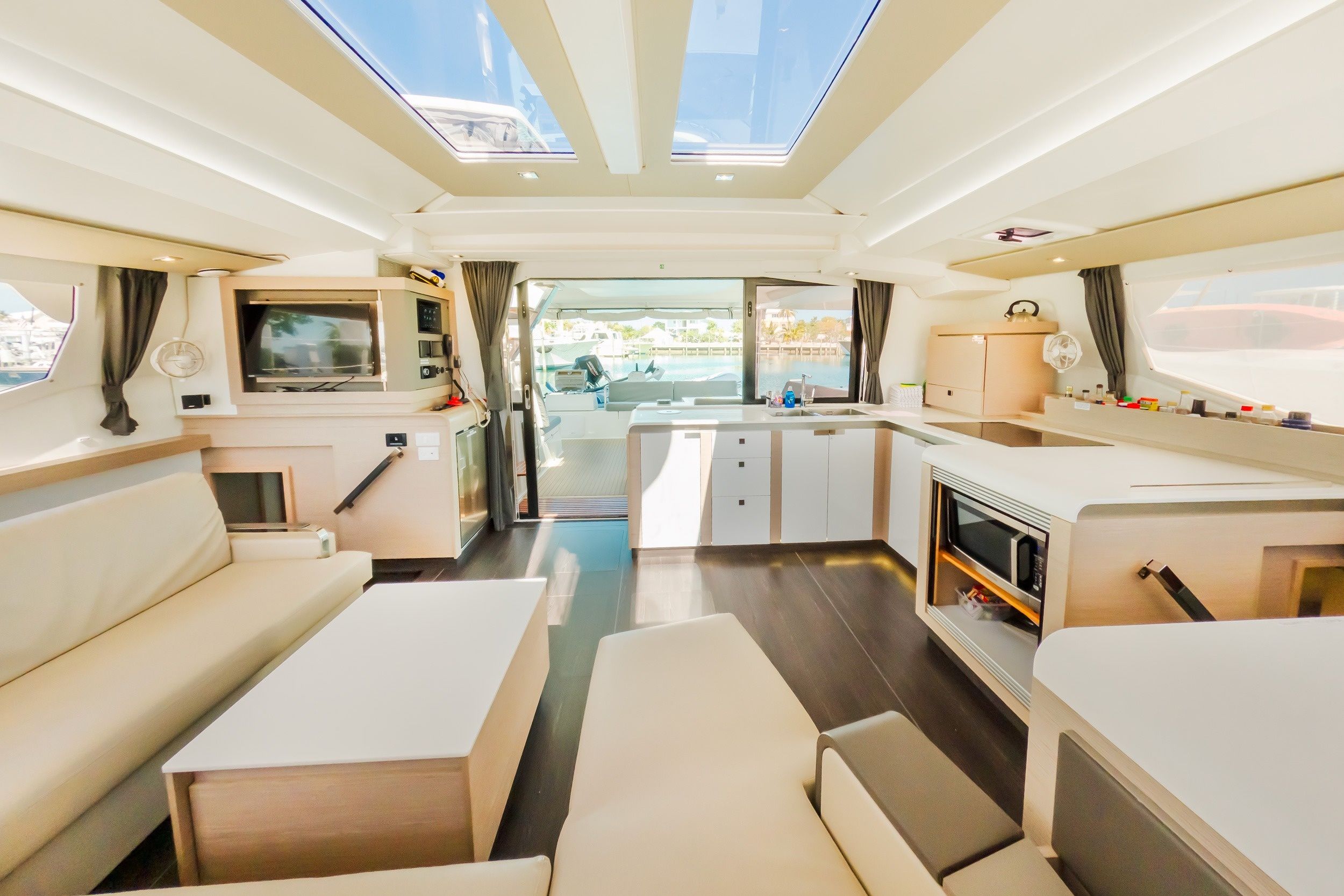 Fountaine Pajot Tanna 47 | Cattitude