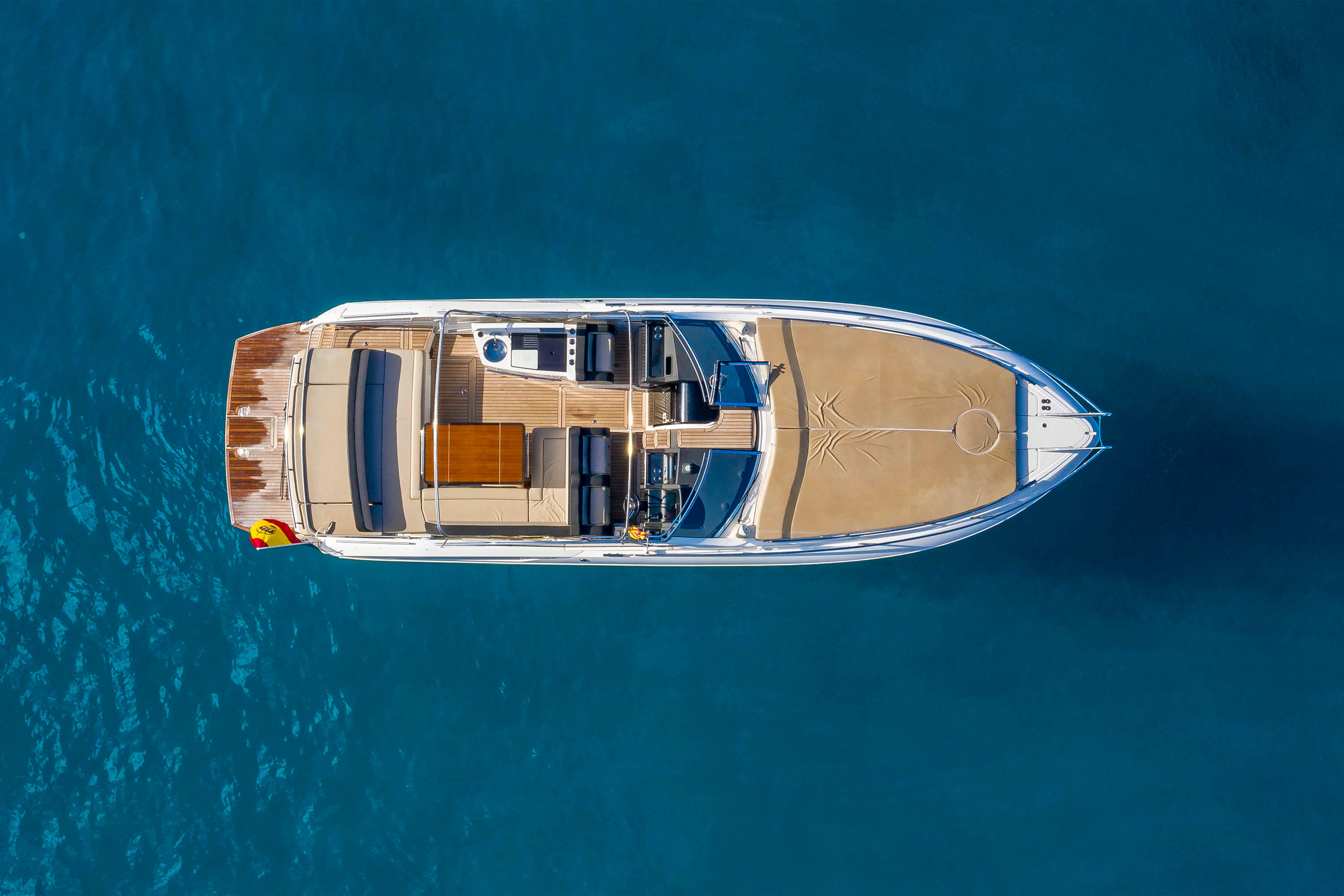 Windy 39 Camira | Cuca