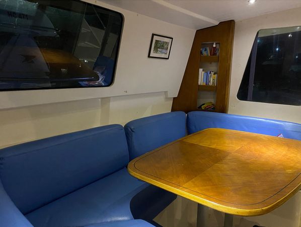 Fountaine Pajot MY 37 | Poerava