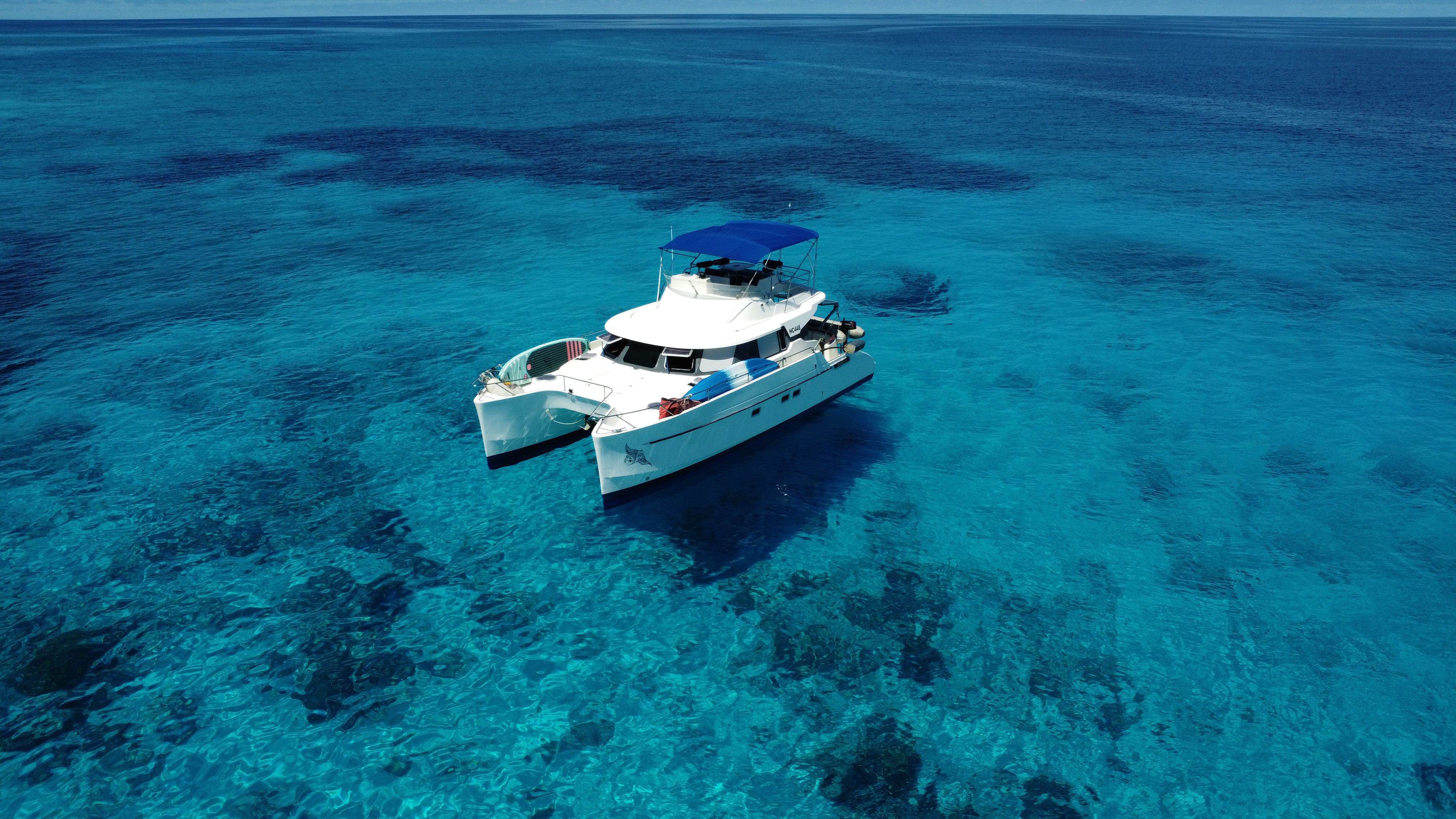 Fountaine Pajot MY 37 | Poerava