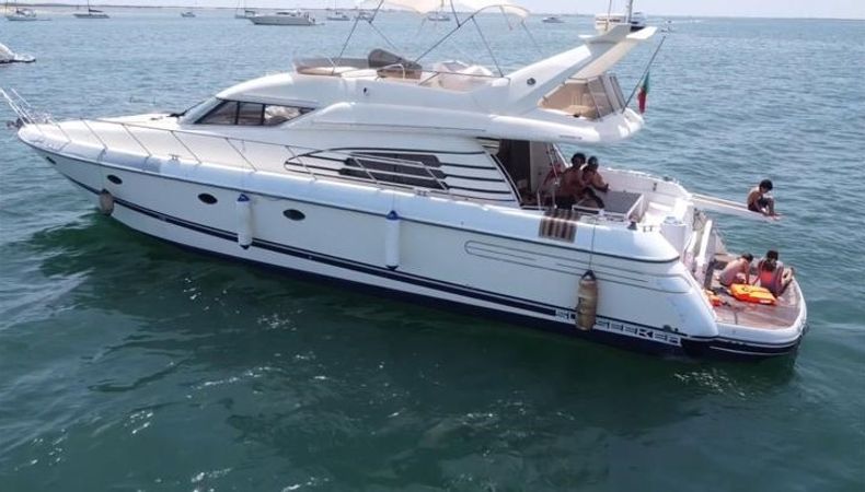 Sunseeker Manhattan 62 | Peace DG