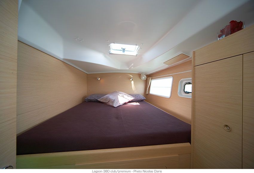 Lagoon 380 | Master 5