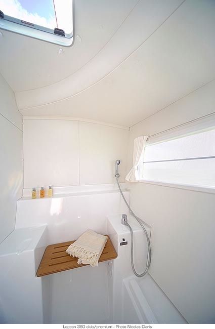 Lagoon 380 | Master 5