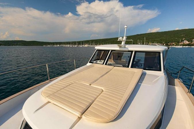 Greenline 33 | Ondine