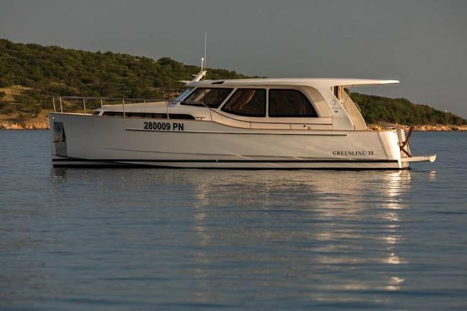 Greenline 33 | Ondine