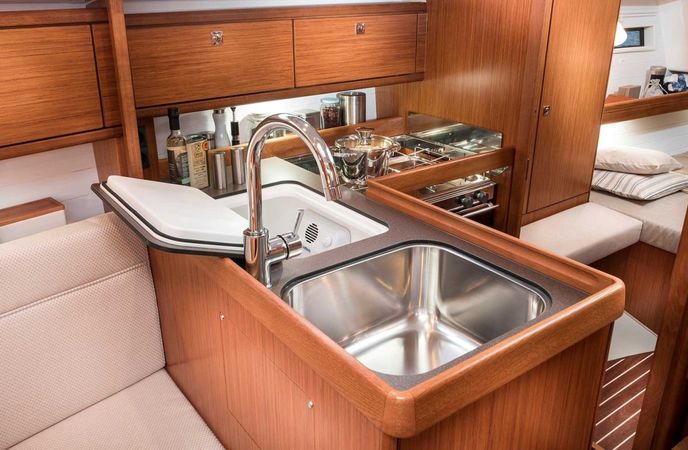 Bavaria Cruiser 34 | Just Enjoy