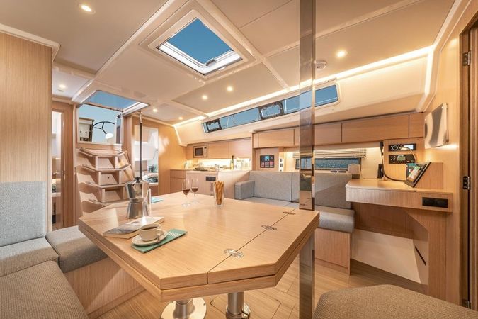 Bavaria C42 | Olivia
