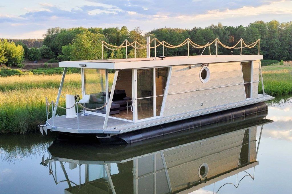 Houseboat Saunalounge 12.2 | Senno Lutz