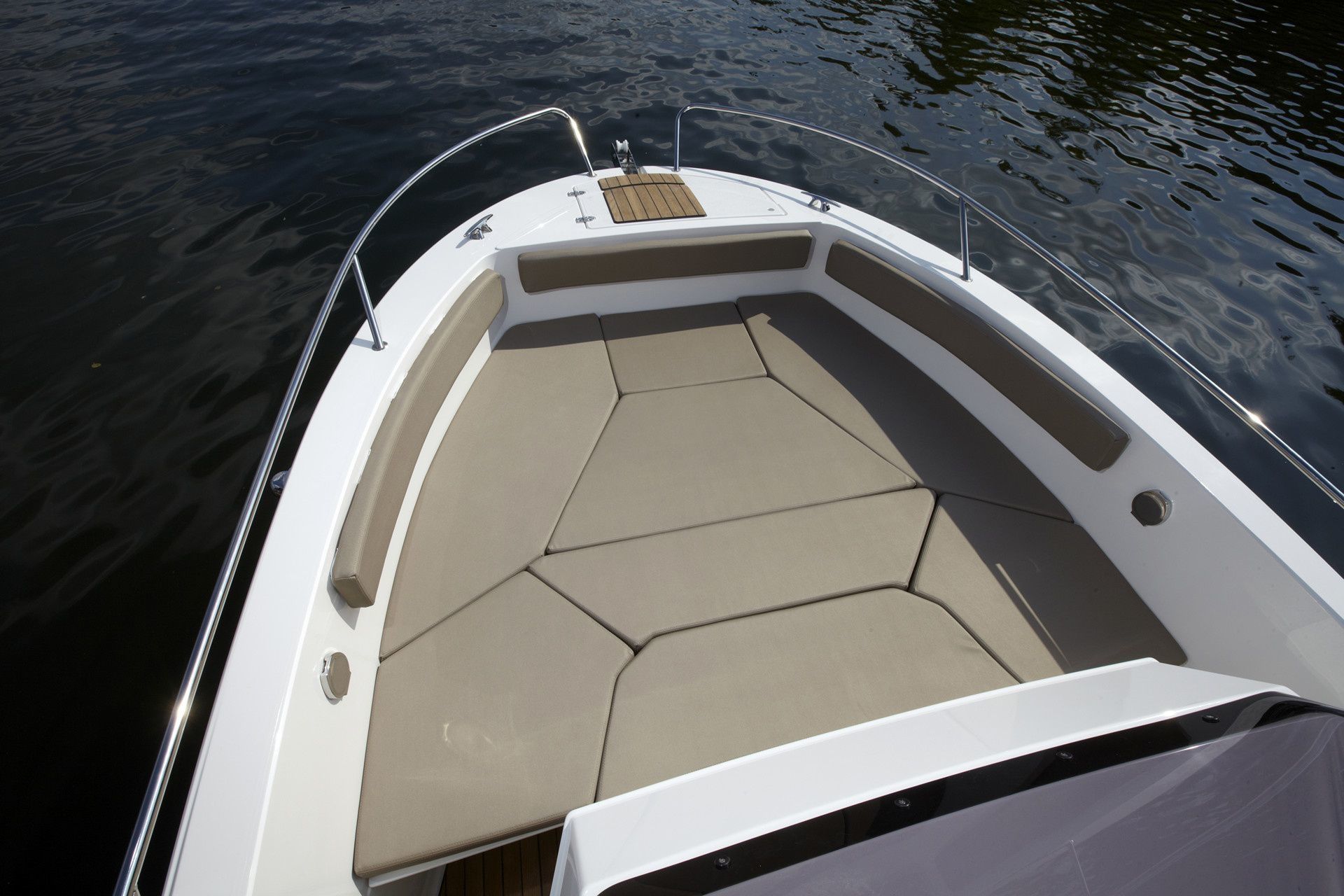 Atlantic Marine 750 | Gratus 1