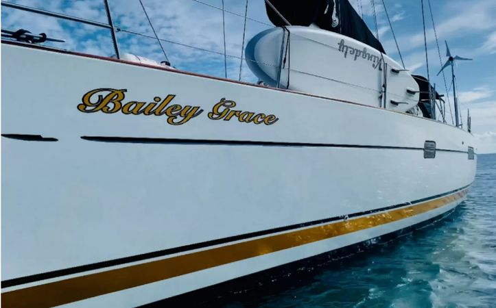 Beneteau Oceanis Clipper 523 | Bailey Grace
