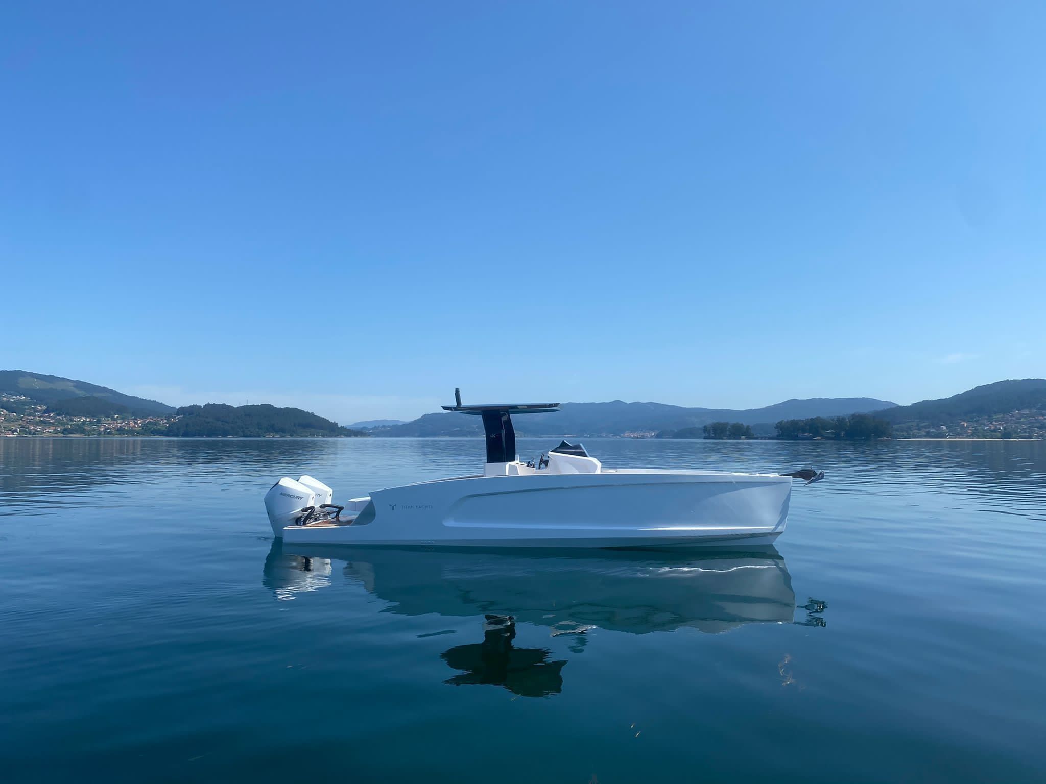 Titan Yachts UX | Dandara