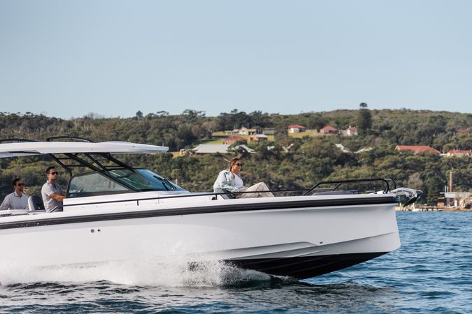 Axopar 37 Sun Top | Noali