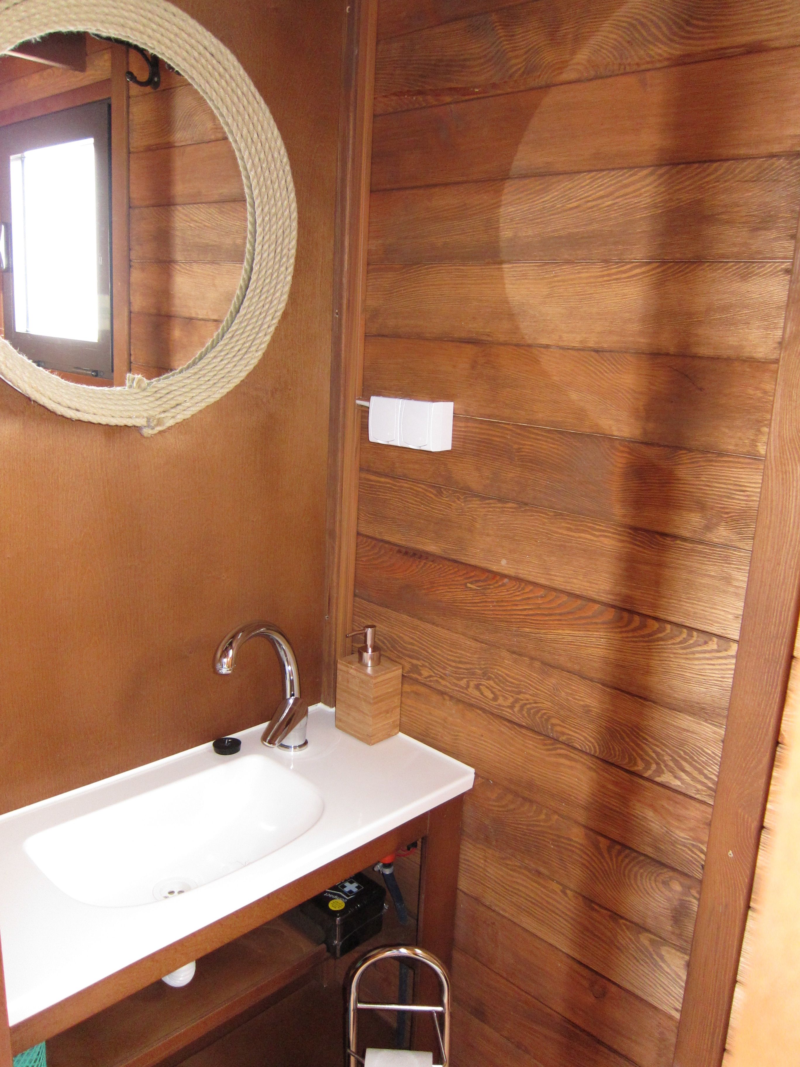 Floss D9 | Wesenberg 02 Style