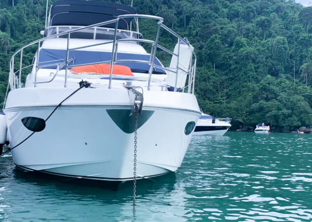 Intermarine Azimut 600 | Belatrix