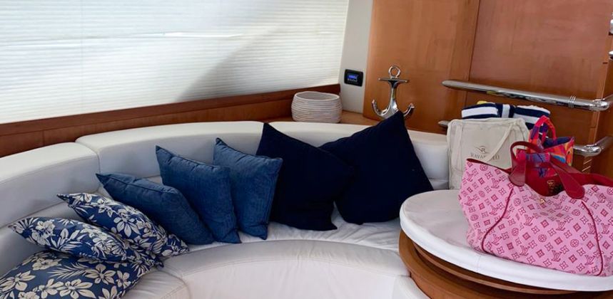 Intermarine Azimut 600 | Belatrix