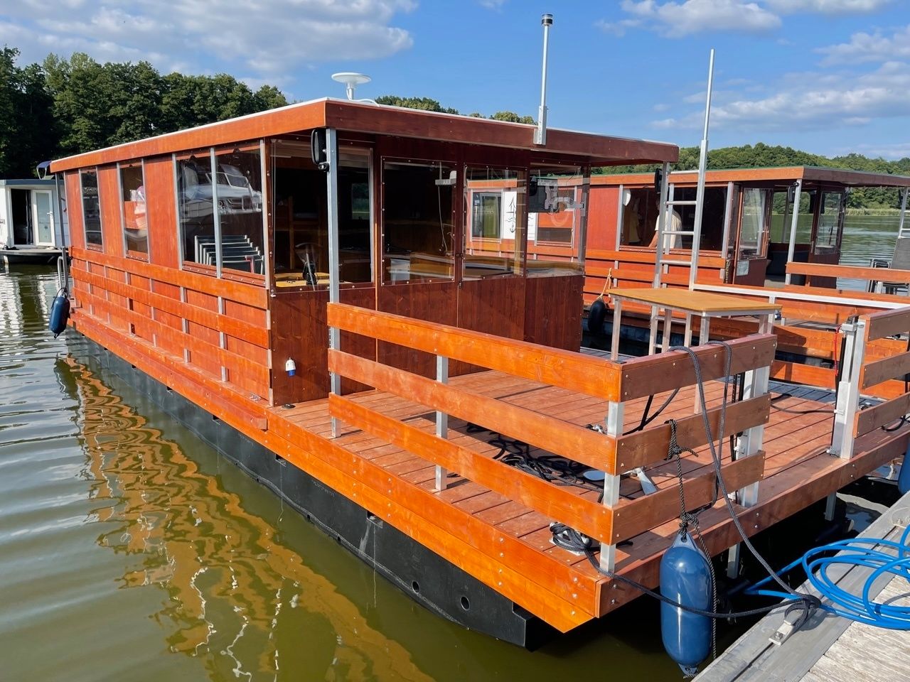 Houseboat Tom Sawyer TS1000 Caruso for rent Germany Boataround