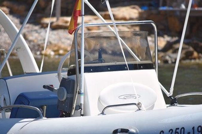 Zodiac Medline 650 | Narai