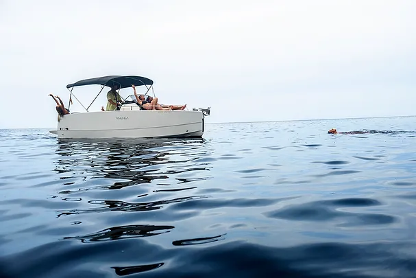 Nuva Yachts M6 | Athenea