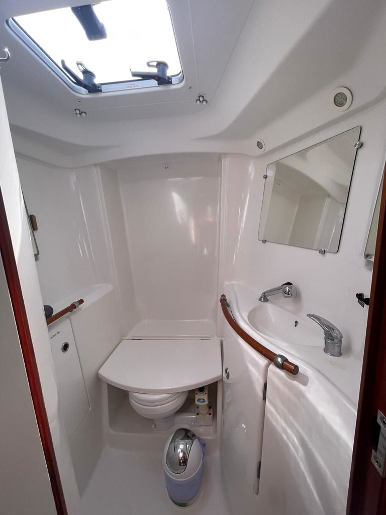 Beneteau Oceanis Clipper 393 | Vodka