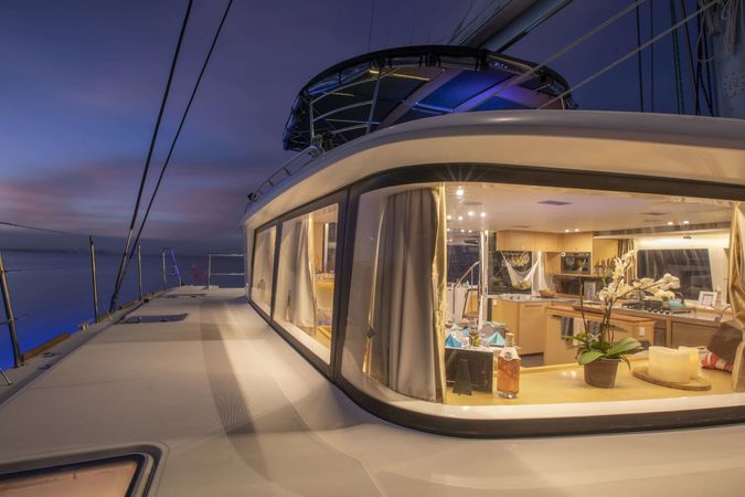 Lagoon 560 | Whispers 2