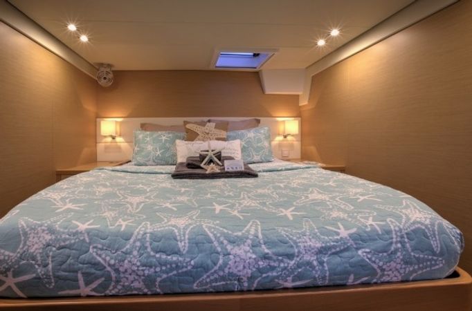 Lagoon 560 | Whispers 2