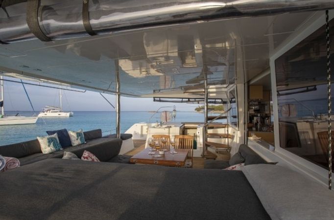 Lagoon 560 | Whispers 2