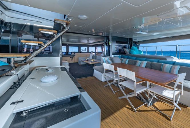 Lagoon Power 630 | Balance