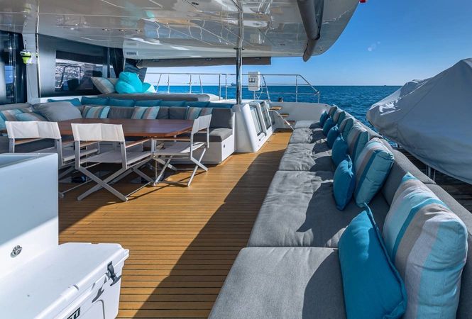 Lagoon Power 630 | Balance