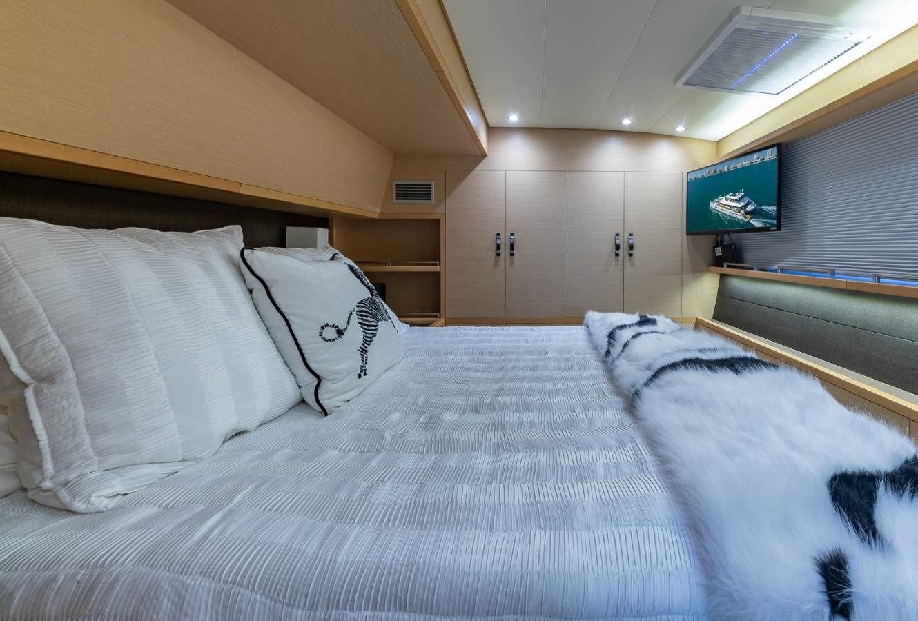 Lagoon Power 630 | Balance