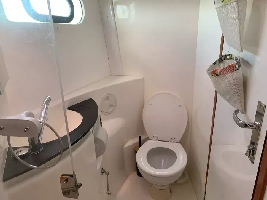 Leopard 46 | Mahi Mahi