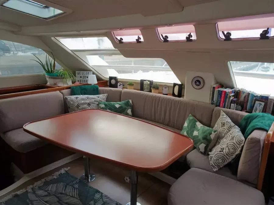 Leopard 46 | Mahi Mahi