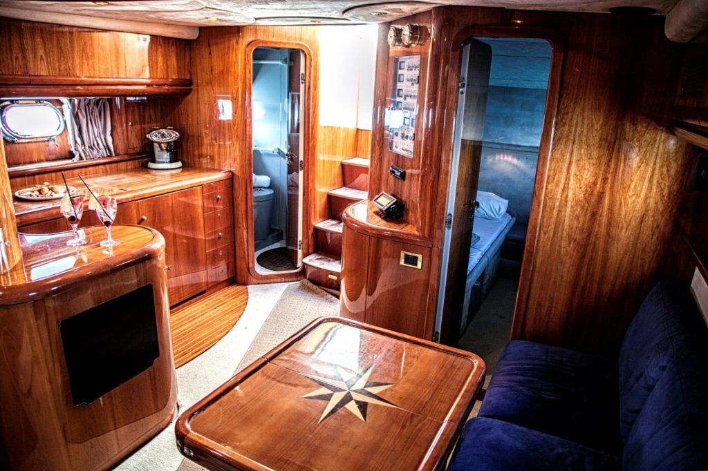 Alfamarine 50 | Black Jack
