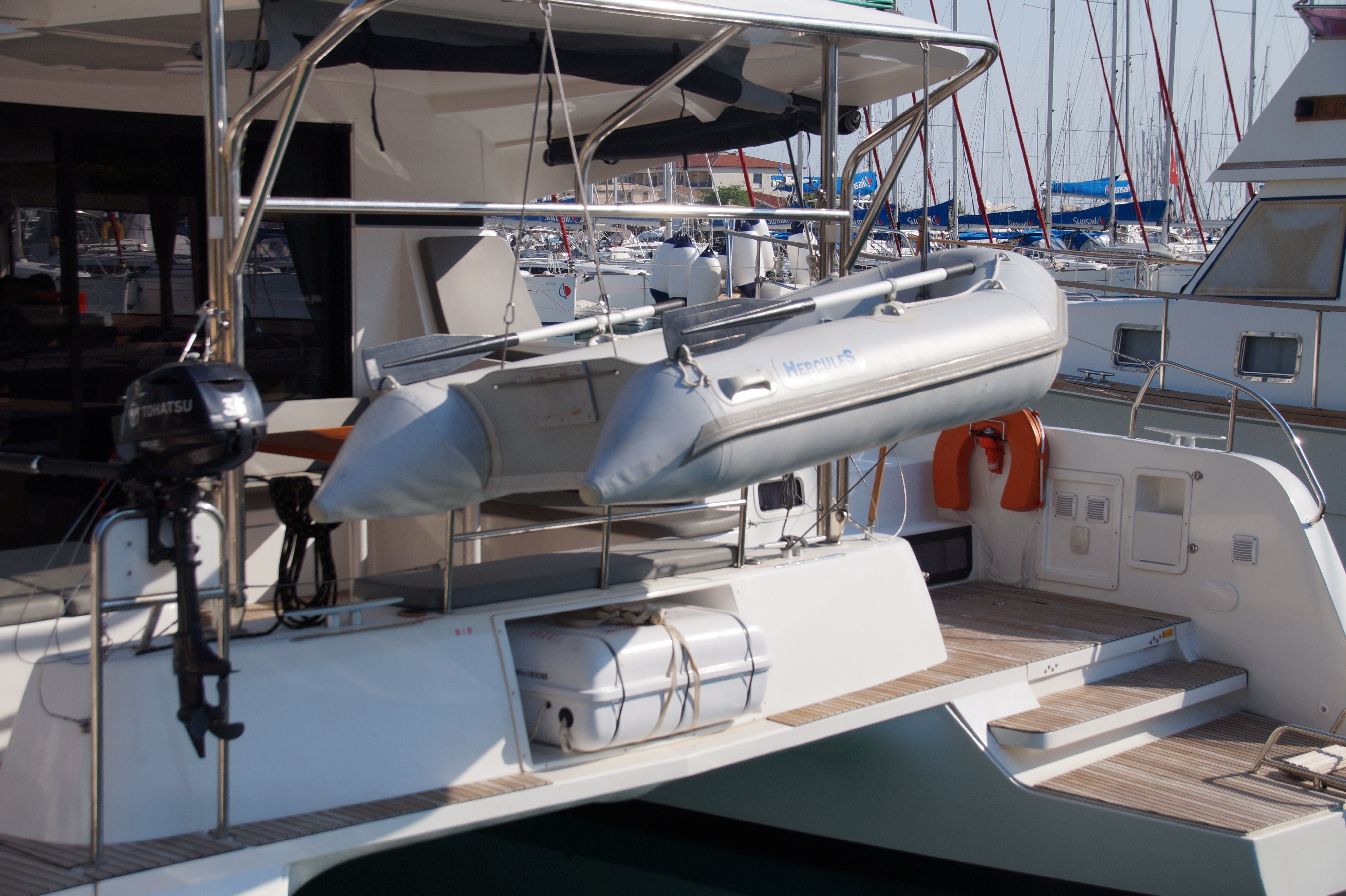Lagoon 42 | Sea Novels