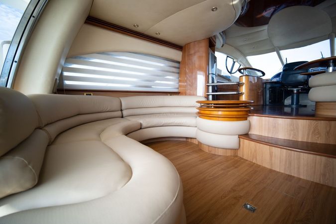 Azimut 55 | Freeland