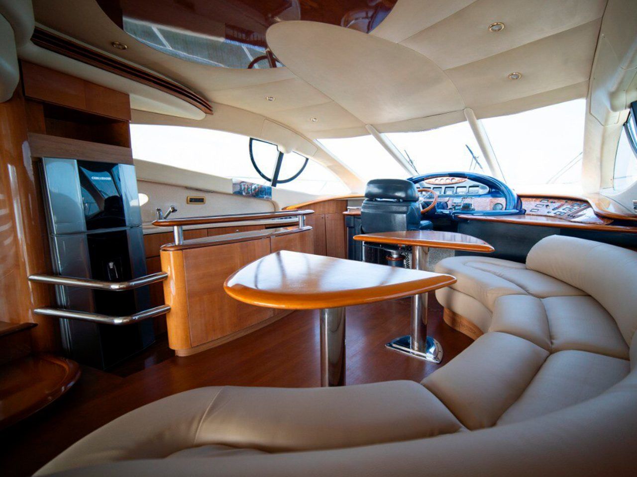 Azimut 55 | Freeland