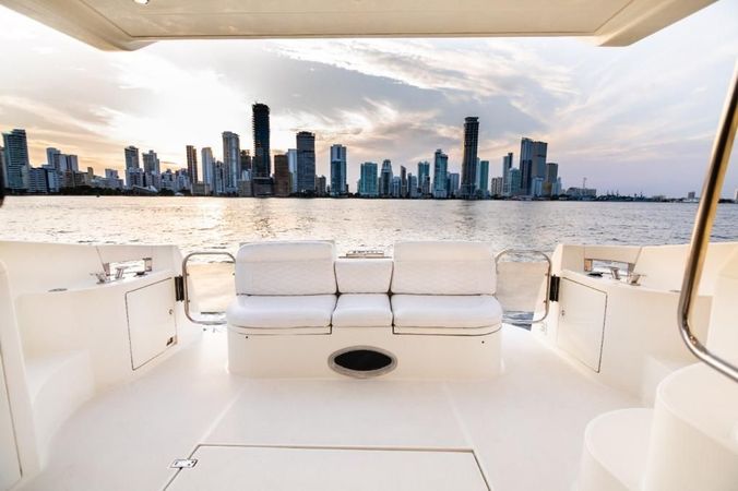 Sea Ray 56 | Cortrick